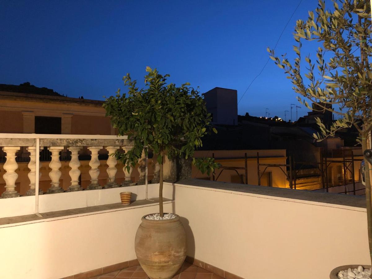 Casa Negli Iblei Apartment Canicattini Bagni Exterior photo